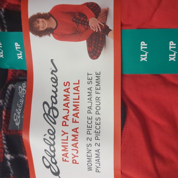 XL Eddie Bauer Women Christmas Plaid
Fleece Sleep / Pajama 2pc Set - Picture 3 of 9